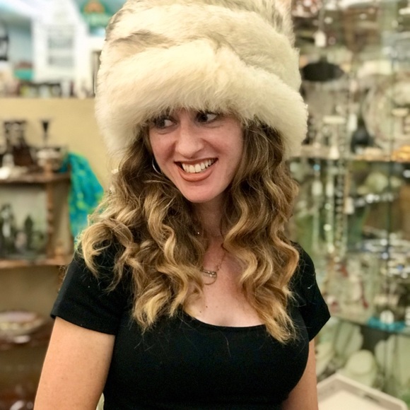 Meet your Posher, Takisha - Picture 10 of 17